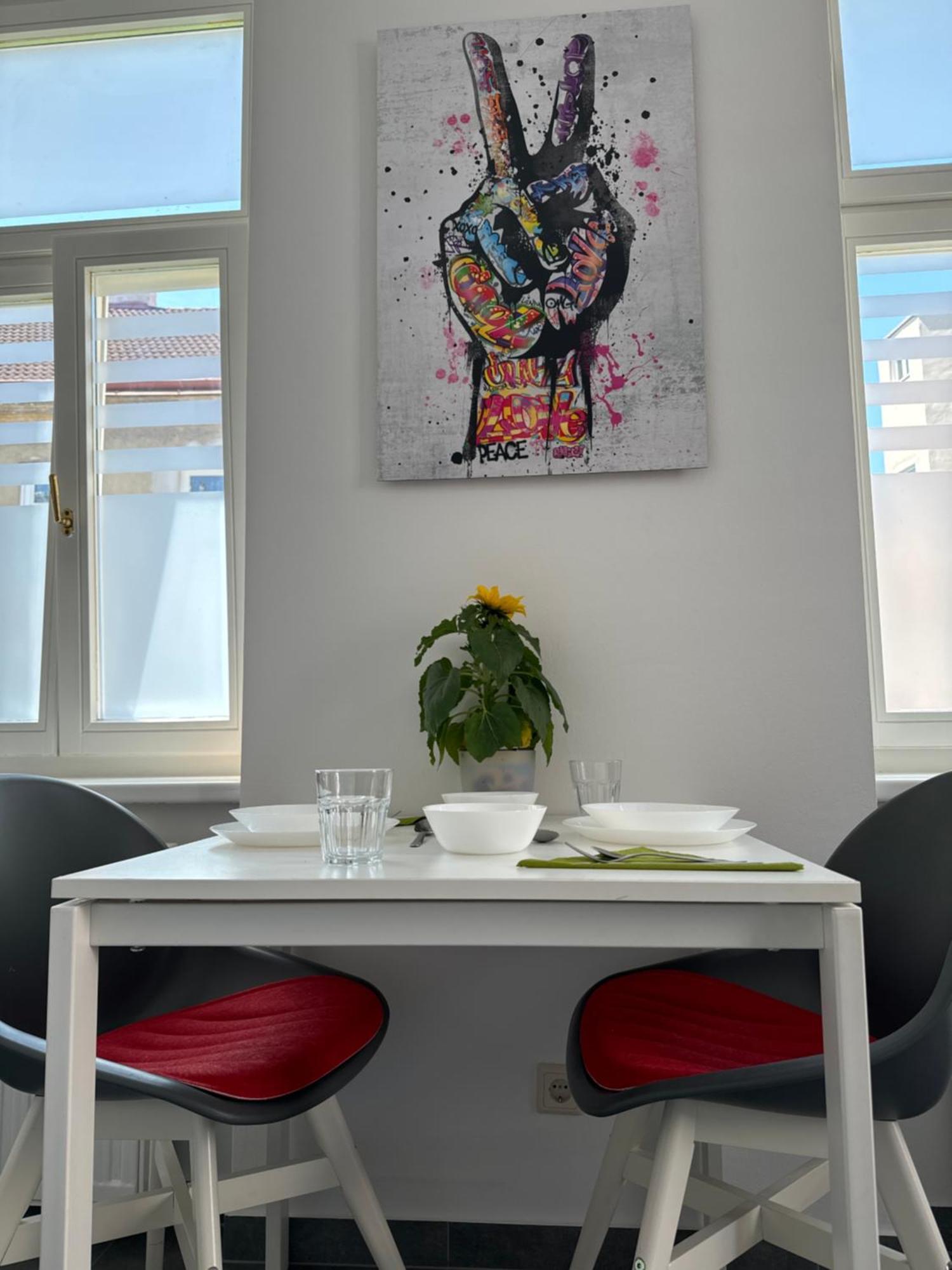 Klein Aber Fein Mit Terrasse Apartamento Viena Exterior foto