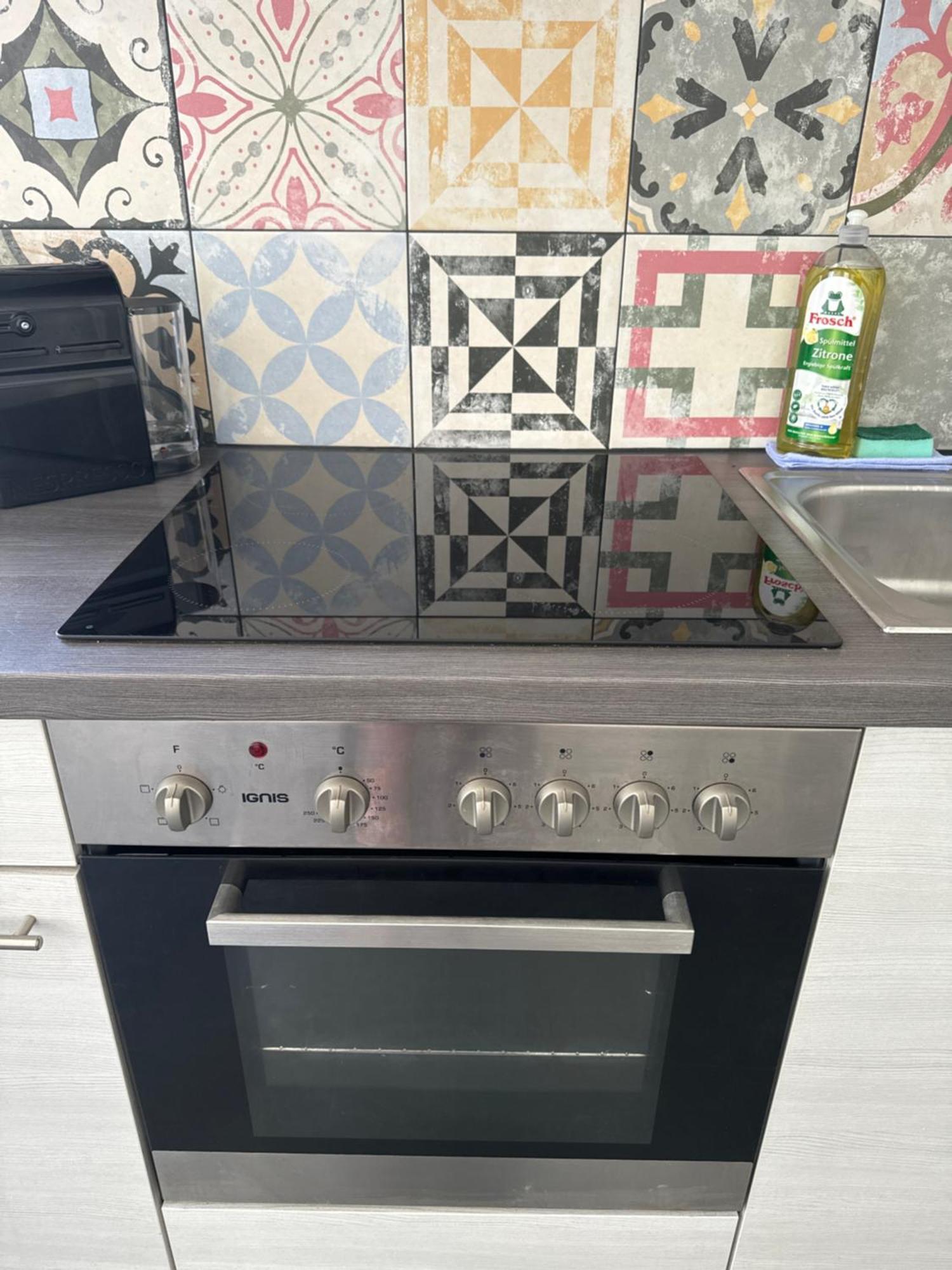 Klein Aber Fein Mit Terrasse Apartamento Viena Exterior foto