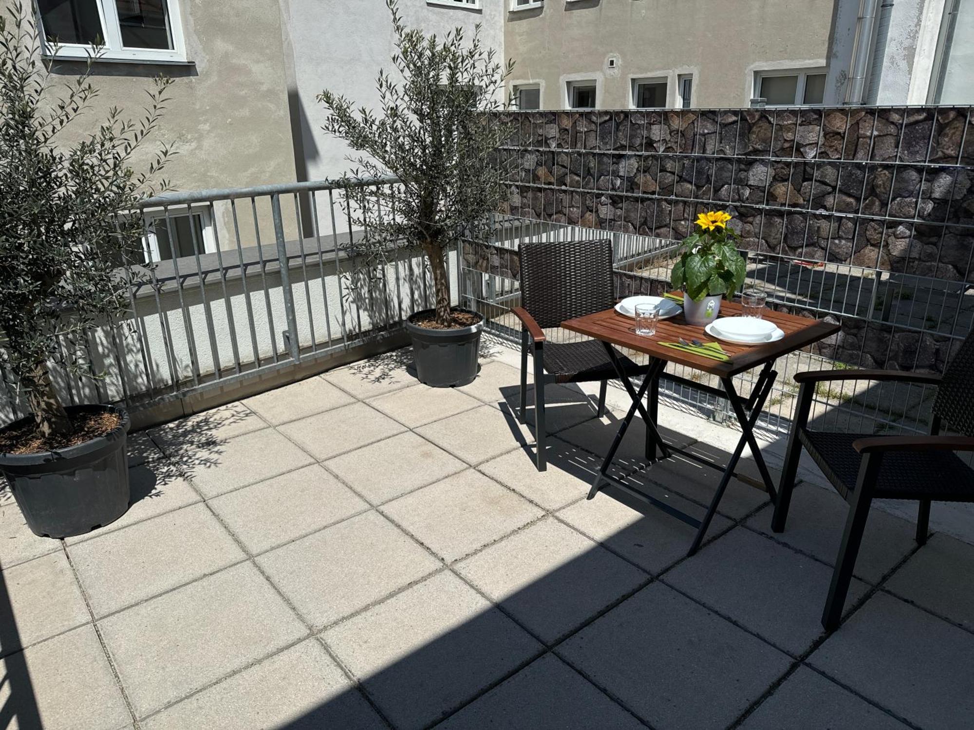 Klein Aber Fein Mit Terrasse Apartamento Viena Exterior foto